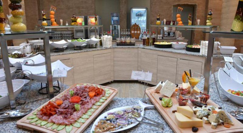 Royal Grand Hotel And Spa 4*