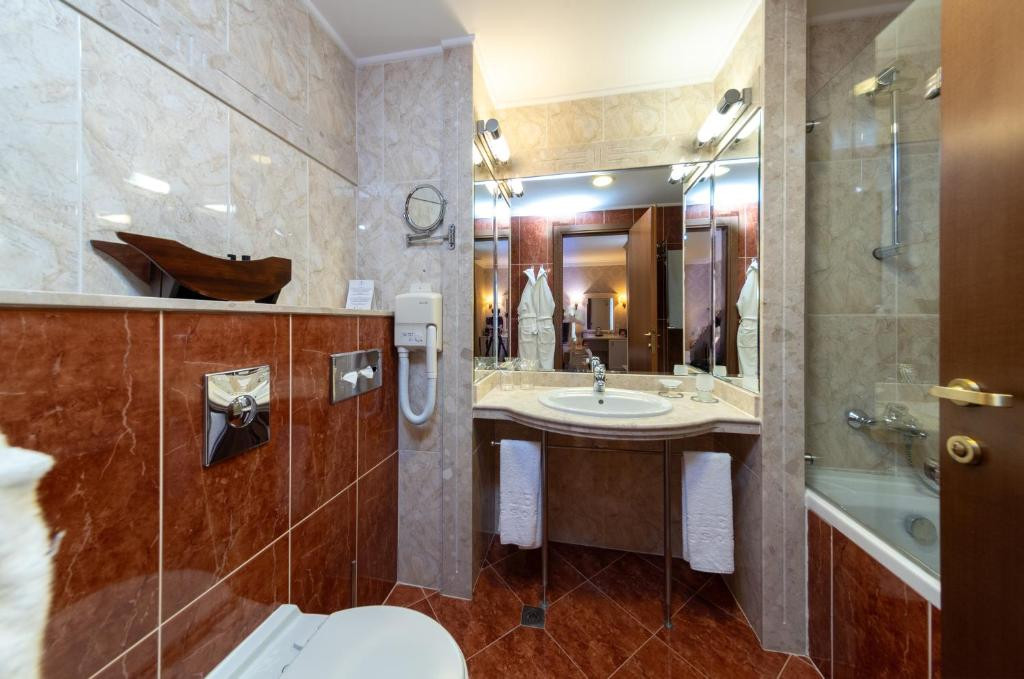 Helena Park (Ex. Royal Palace Helena Park) 5*