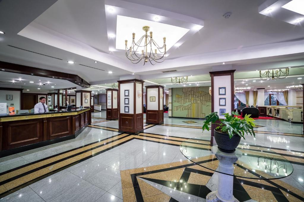 Helena Park (Ex. Royal Palace Helena Park) 5*