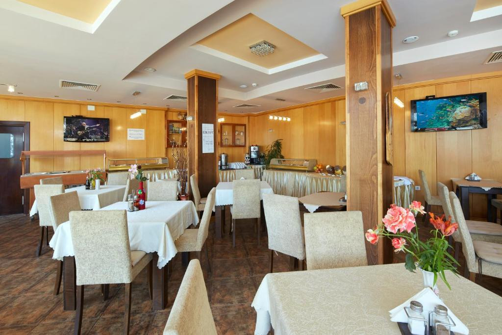 Sea Breeze 3*