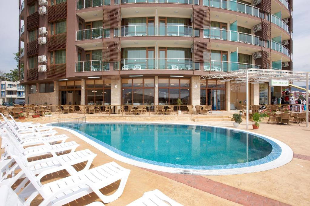 Sea Breeze 3*