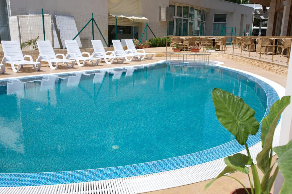 Sea Breeze 3*