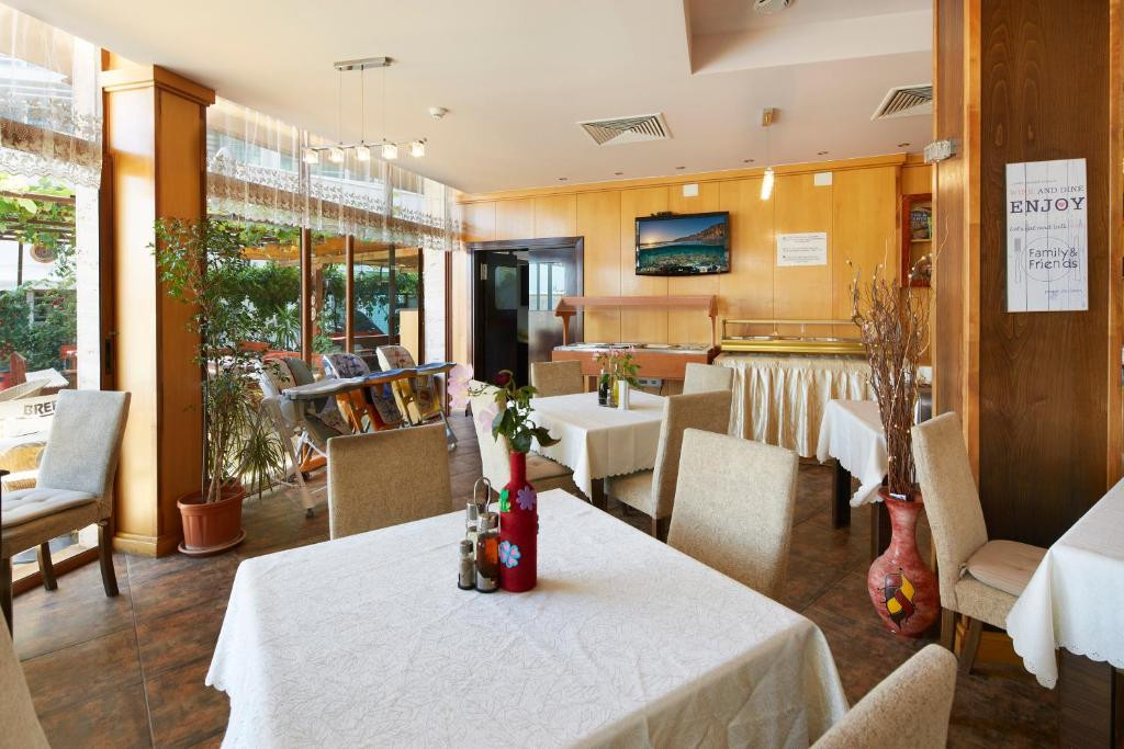 Sea Breeze 3*