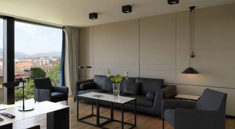 Sense Sofia 5*