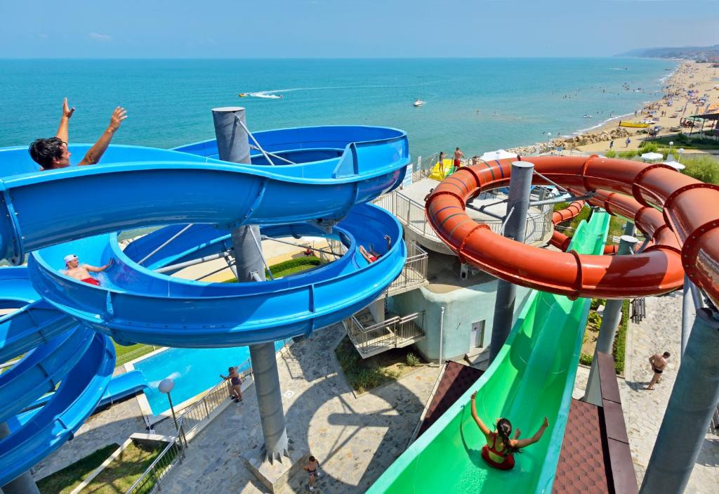 Sol Luna Bay Resort 4*