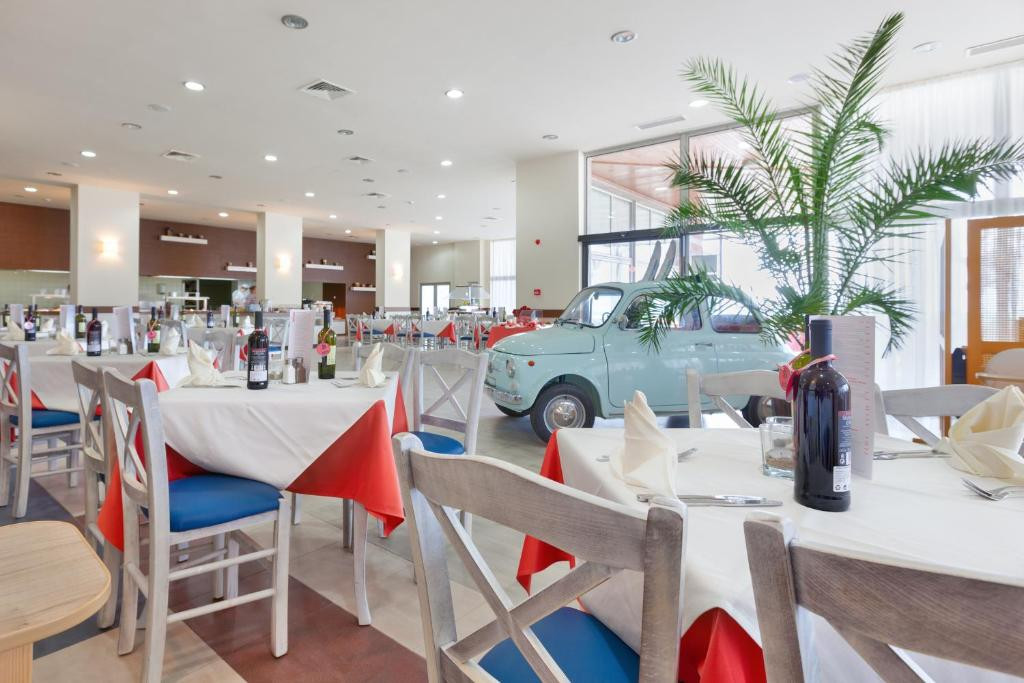 Sol Luna Bay Resort 4*