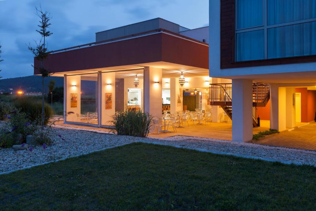 Sol Luna Bay Resort 4*