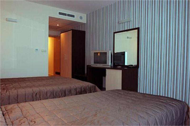 Sunny Bay Pomorie 3*
