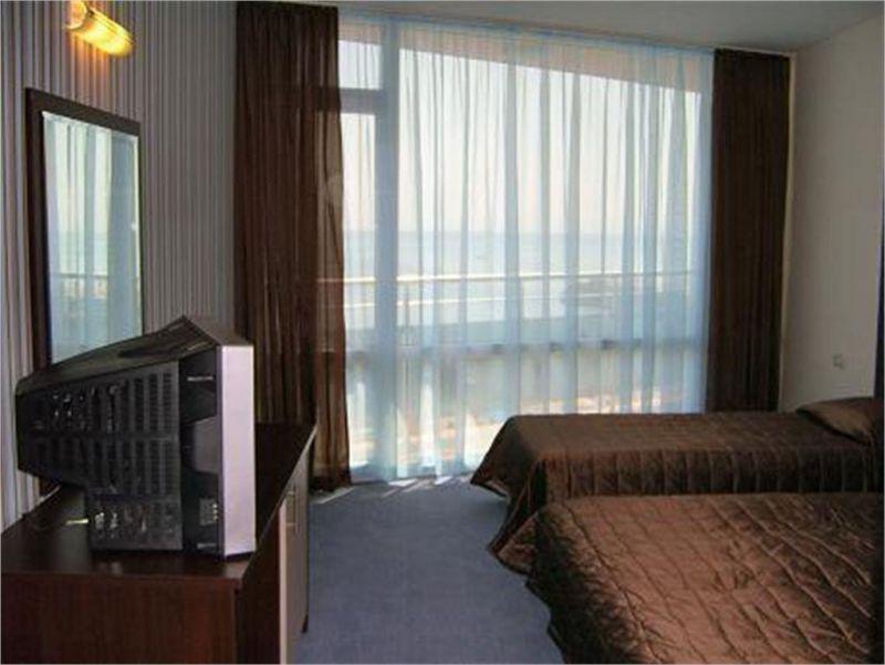 Sunny Bay Pomorie 3*