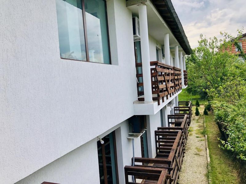 Villa Adrian 2*