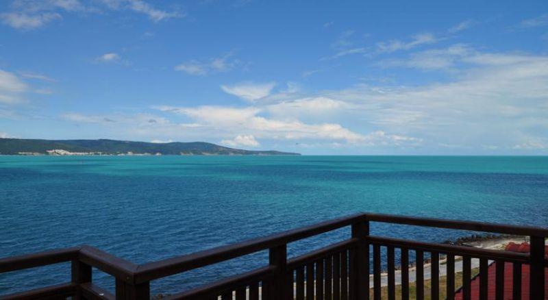 Villa Elea 3*