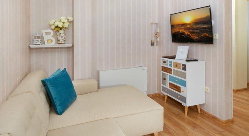 Villa Elea 3*
