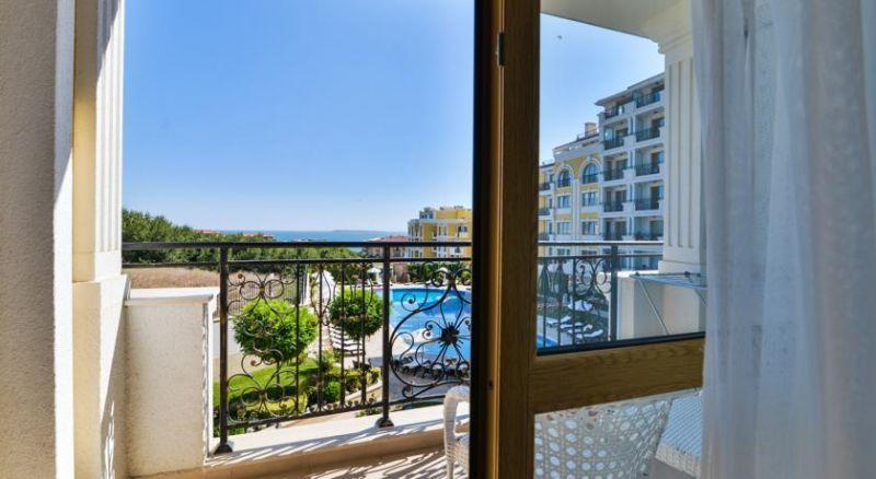 Villa Florence Aparthotel 3*