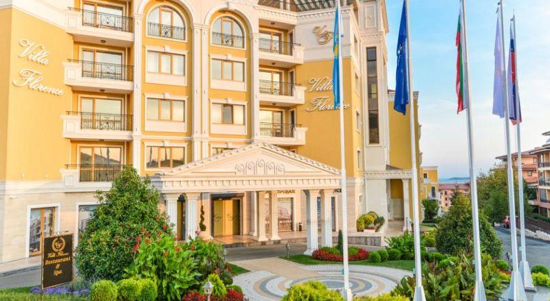 Villa Florence Aparthotel 3*