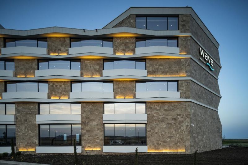 Wave Resort 4*