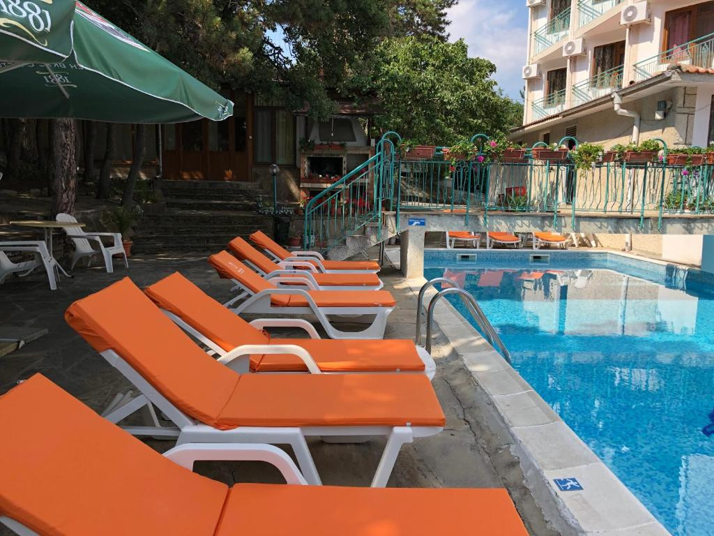 Zora Sunny Beach 3*