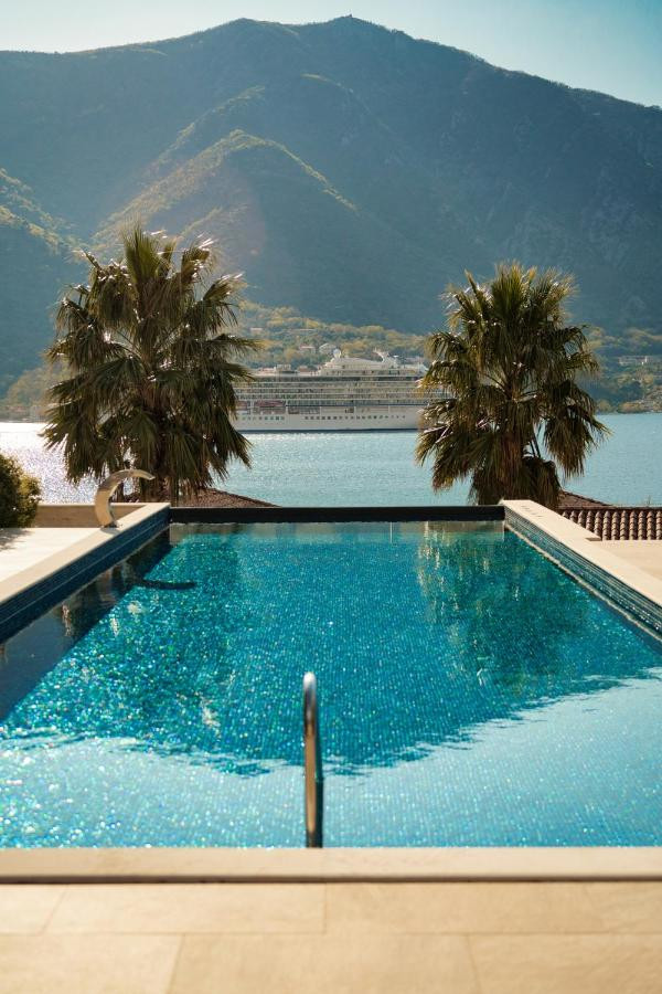 Huma Kotor Bay (Ex. Allure Palazzi Kotor Bay) 5*