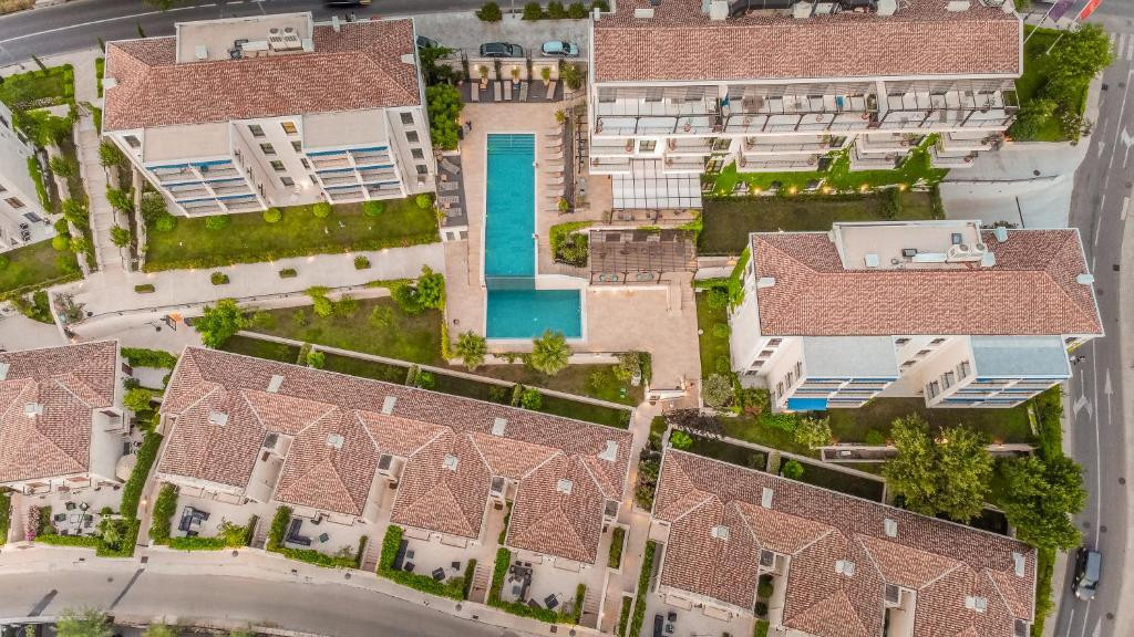 Huma Kotor Bay (Ex. Allure Palazzi Kotor Bay) 5*