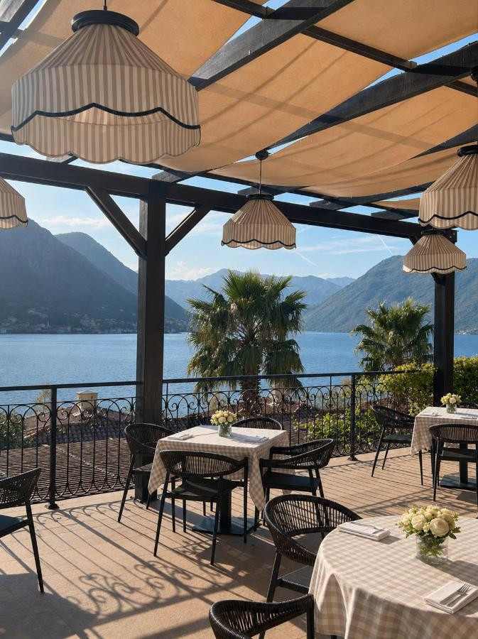 Huma Kotor Bay (Ex. Allure Palazzi Kotor Bay) 5*