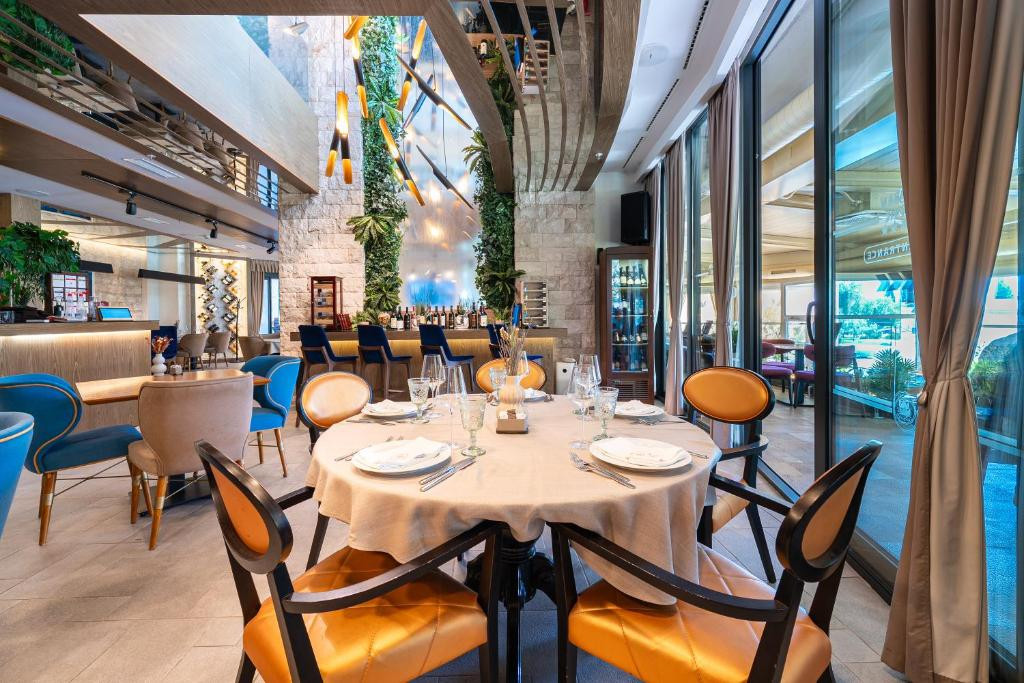 Imperial Conference & Spa (Ex. Square) 5*