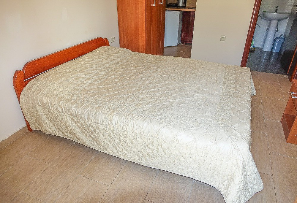 Banbus Apartments  3*