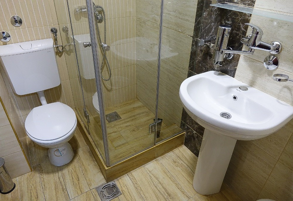 Banbus Apartments  3*
