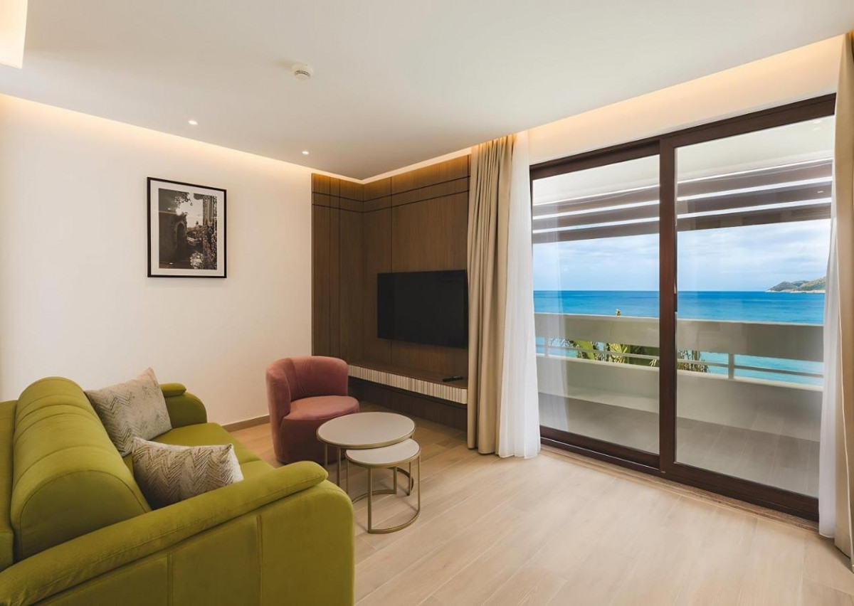 Radisson Resort Ruza Vjetrova 4*