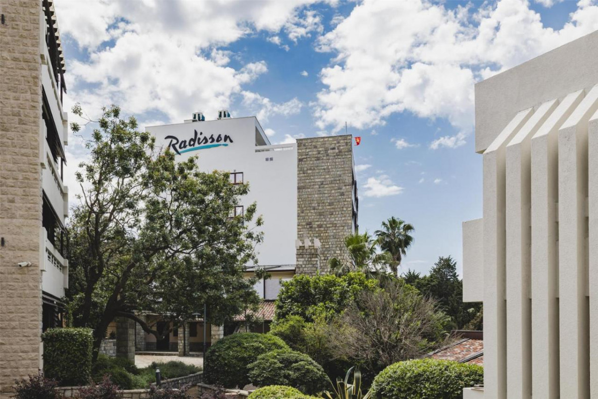 Radisson Resort Ruza Vjetrova 4*