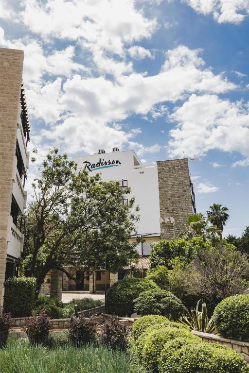 Radisson Resort Ruza Vjetrova 4*