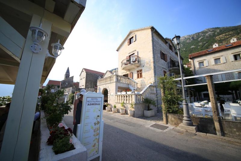 Admiral Hotel 3*