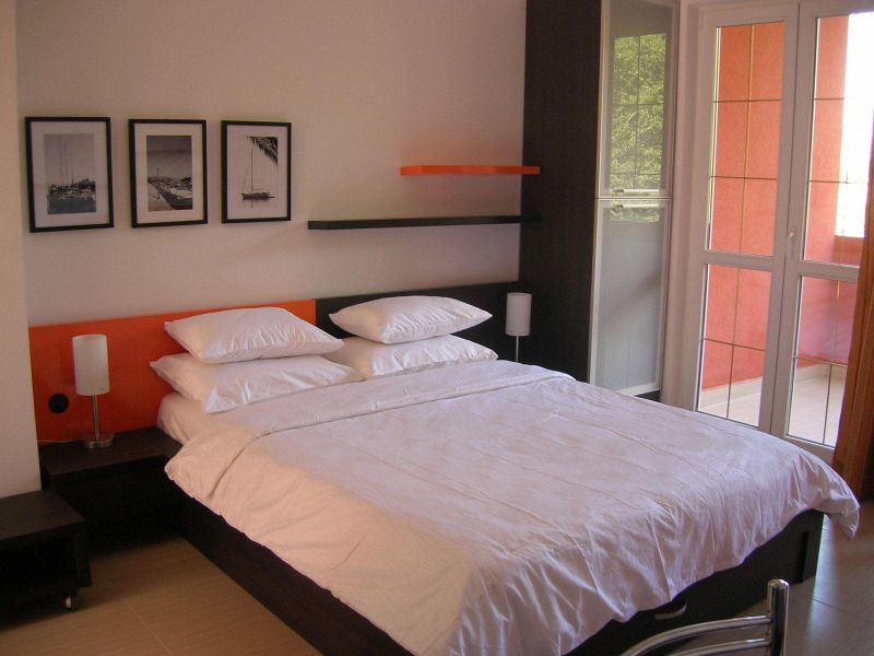 Alessandra Apartments 3*