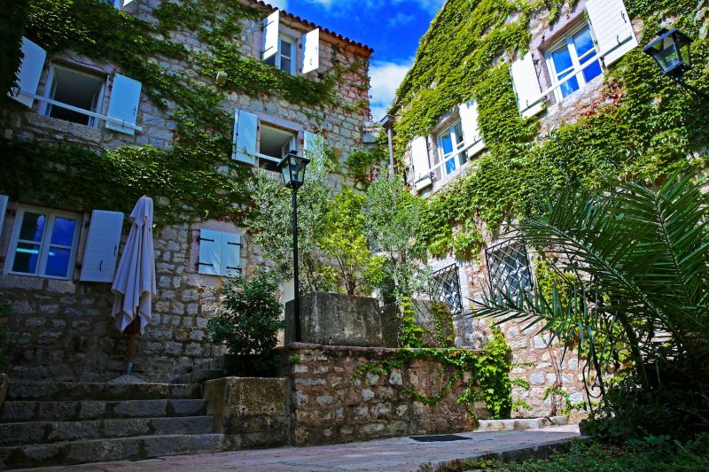 Aman Sveti Stefan 5*