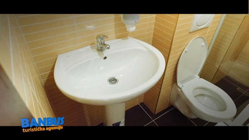 Banbus Apartments  3*