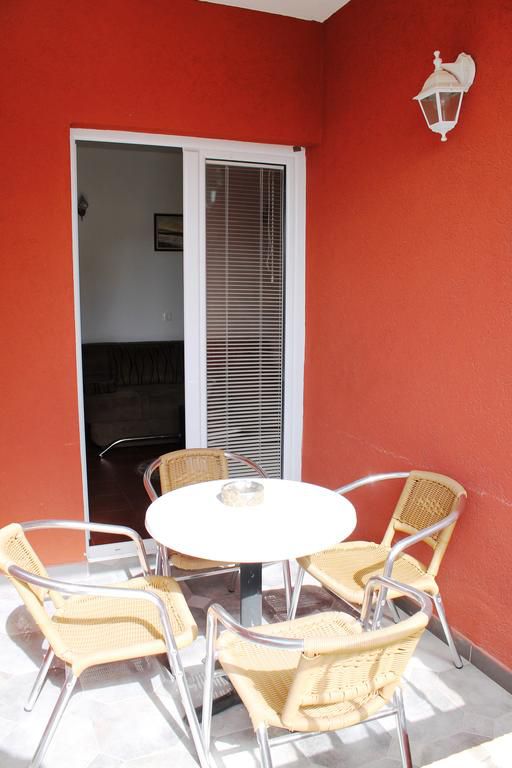 Apartment Ana 3*