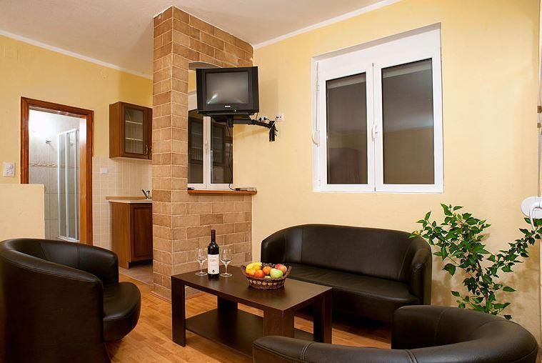 Castellamare Residence 3*