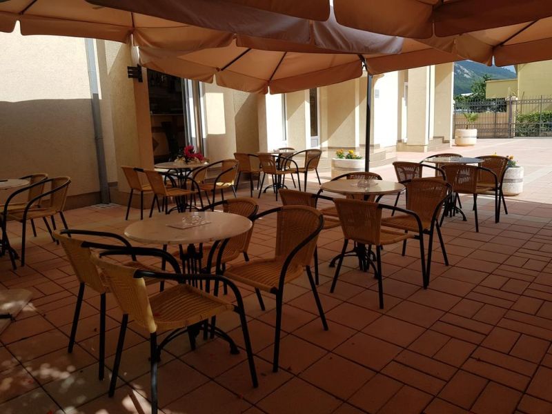 Dana Small Hotel 3*