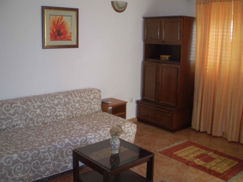 Dusanka Apt 2*