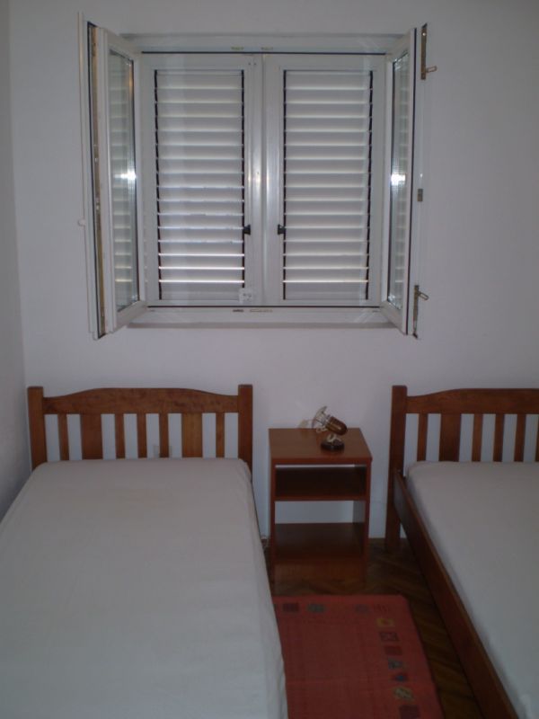 Dusanka Apt 2*