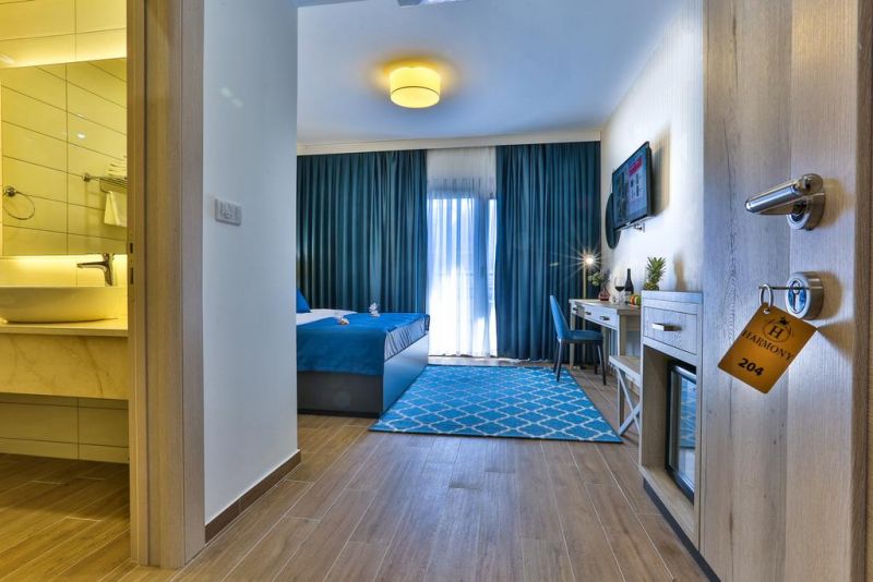 Harmony 4*