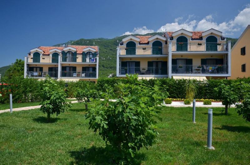 Holiday Home De Luxe 4*
