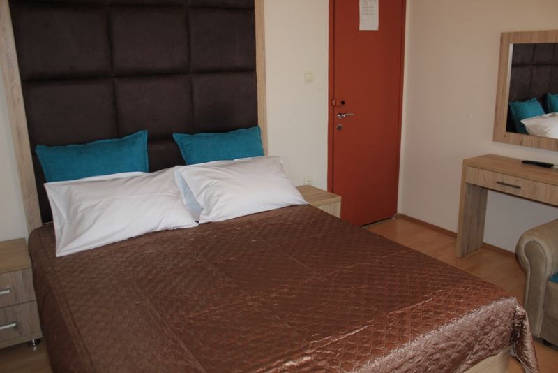 Horizont Apartments 2*