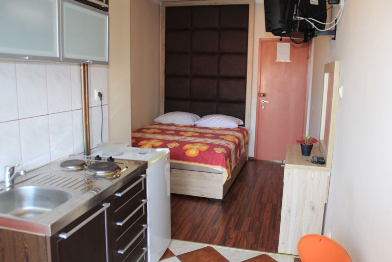 Horizont Apartments 2*