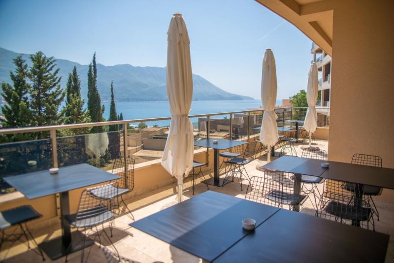 Hotel Harmonia By Dukley 4*