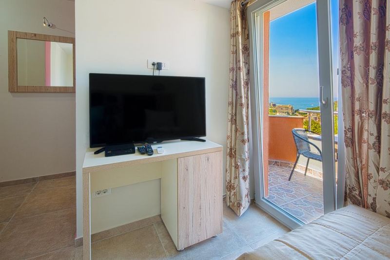 Ivanovici Guest House 3*