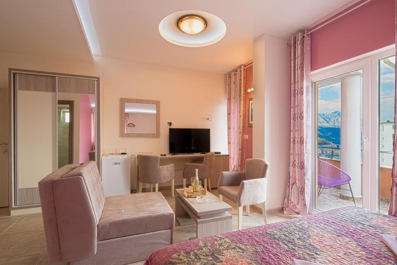 Ivanovici Guest House 3*