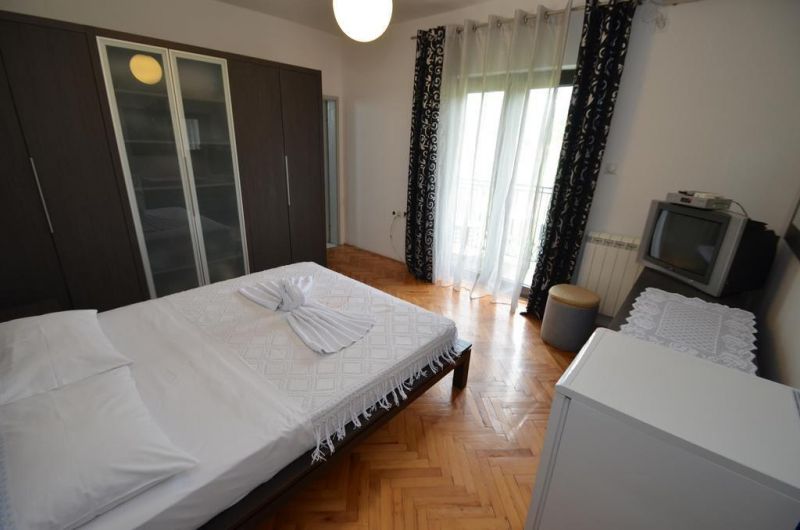 Ivetic 2 Apartments 2*