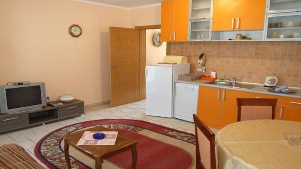 Kaca Apartments 2*