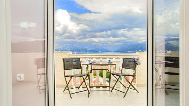 Lakicevic Apartments 3*