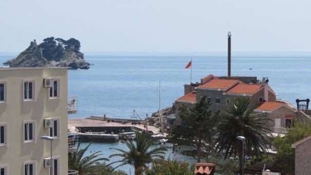 Orhideja Apartments 3*