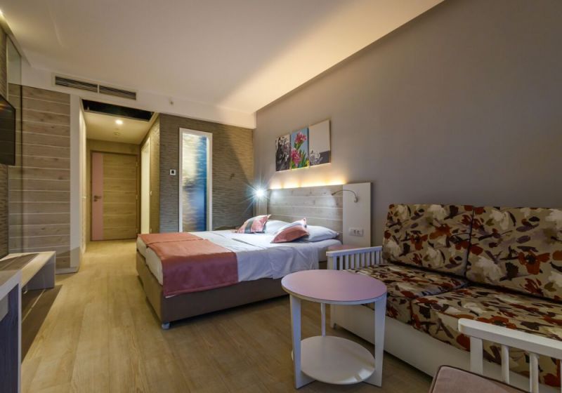 Carine Hotel Park (Ex. Iberostar Bijela Park) 4*